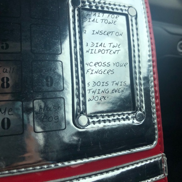 Pay Phone Purse - Picture 2 of 6